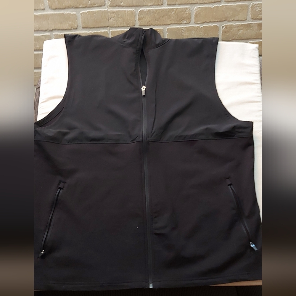 Layer 8 Black Zip-Up Vest NWT Size L | Modern Minimalist Utility Layer | Unisex